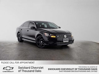 2017 Volkswagen Passat R-Line w/Comfort Pkg