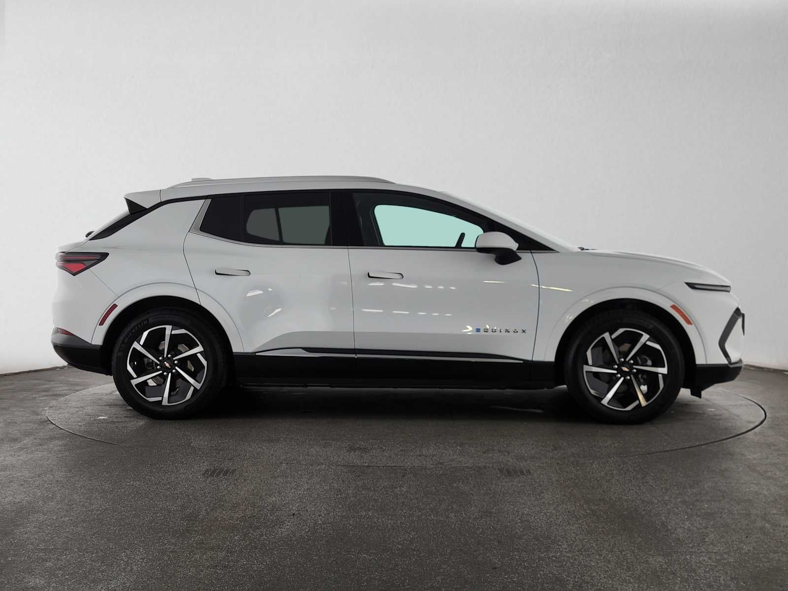 2024 Chevrolet Equinox EV 2LT