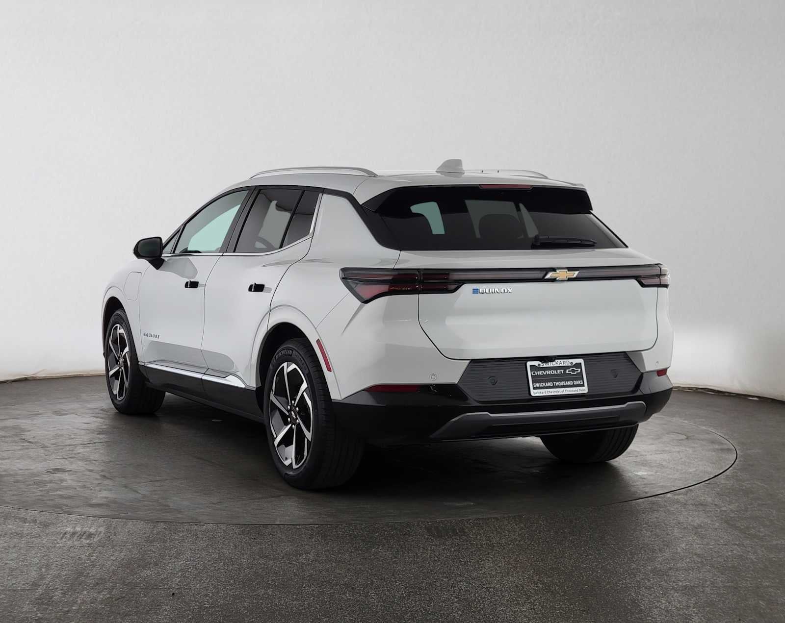 2024 Chevrolet Equinox EV 2LT
