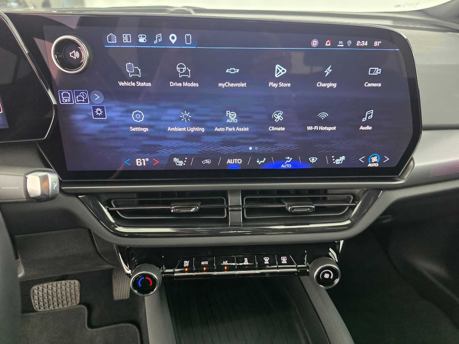 2024 Chevrolet Equinox EV RS