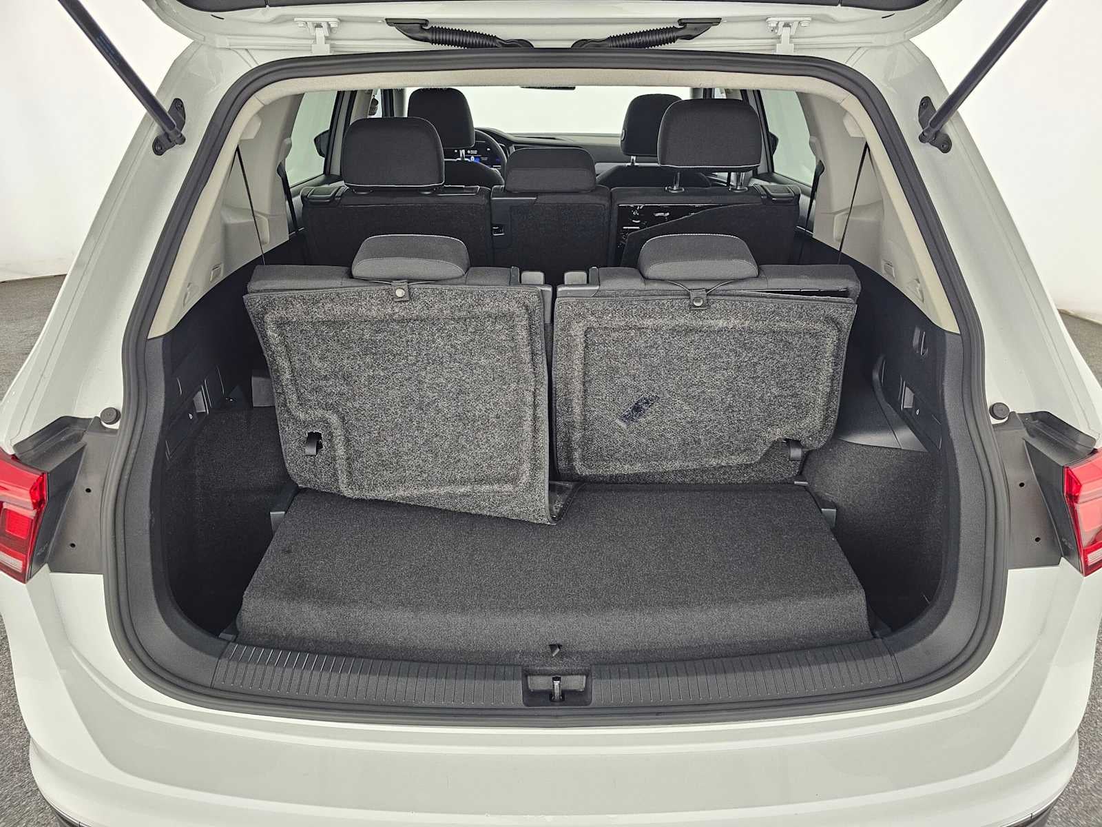 2022 Volkswagen Tiguan S
