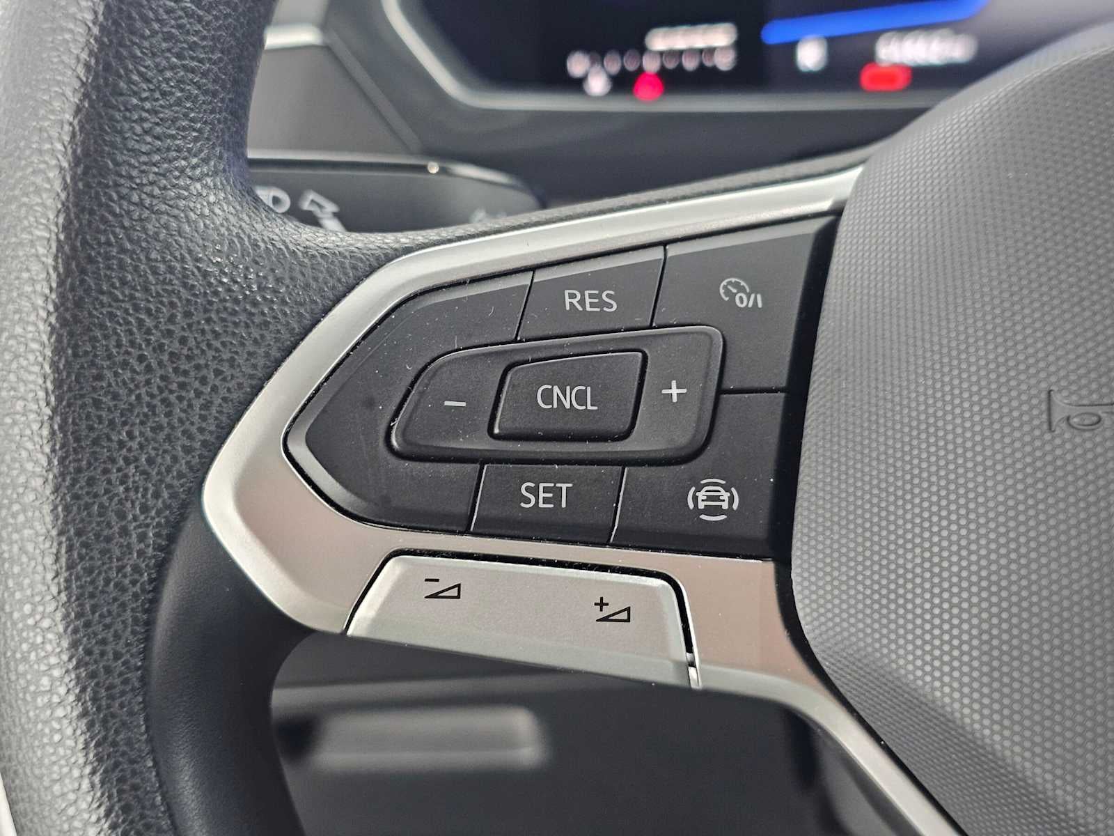 2022 Volkswagen Tiguan S