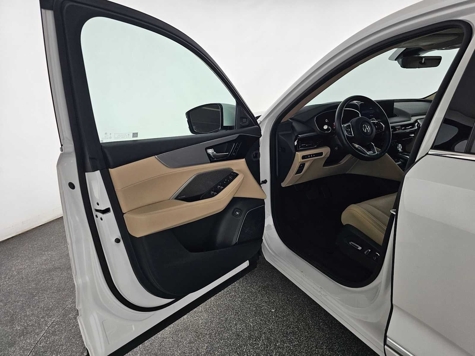 2023 Acura MDX w/Technology Package