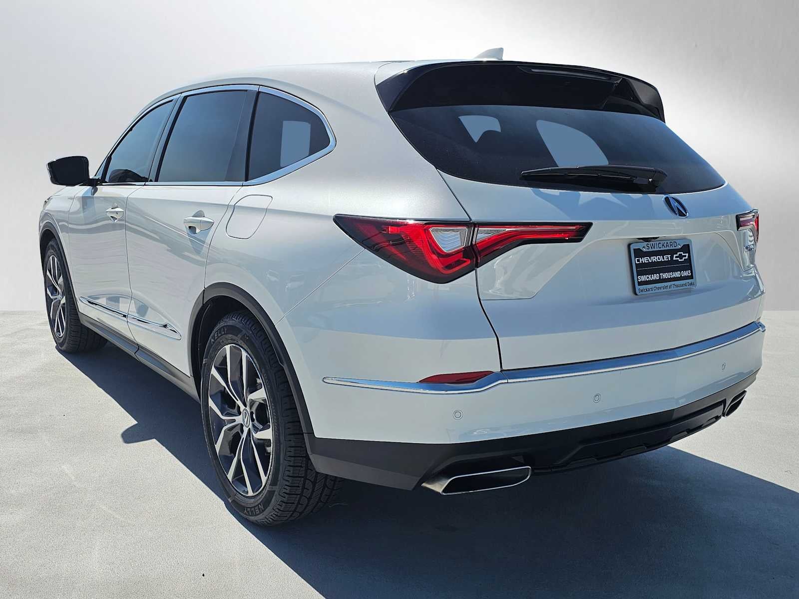 2023 Acura MDX w/Technology Package