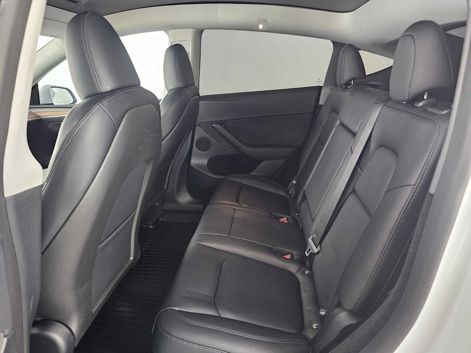 2025 Tesla Model Y Long Range