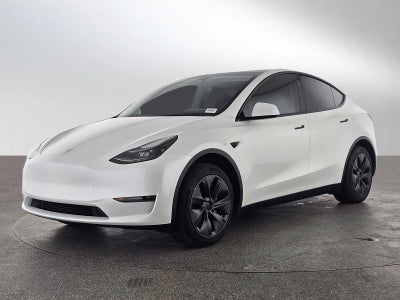 2025 Tesla Model Y Long Range