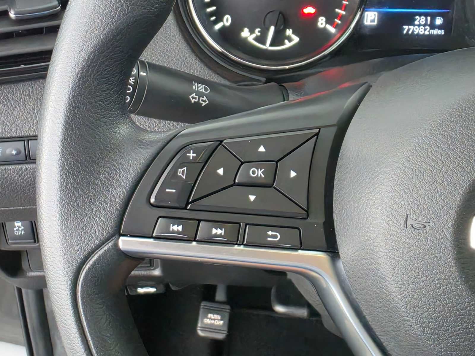 2019 Nissan Rogue Sport SV