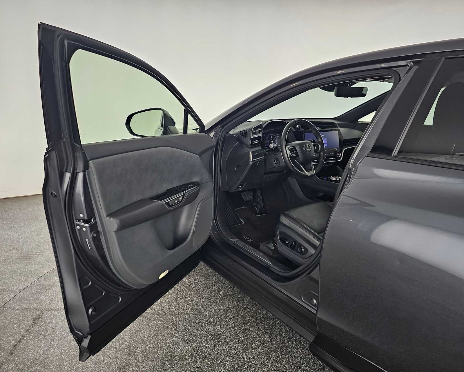 2023 Lexus RZ RZ 450e Premium
