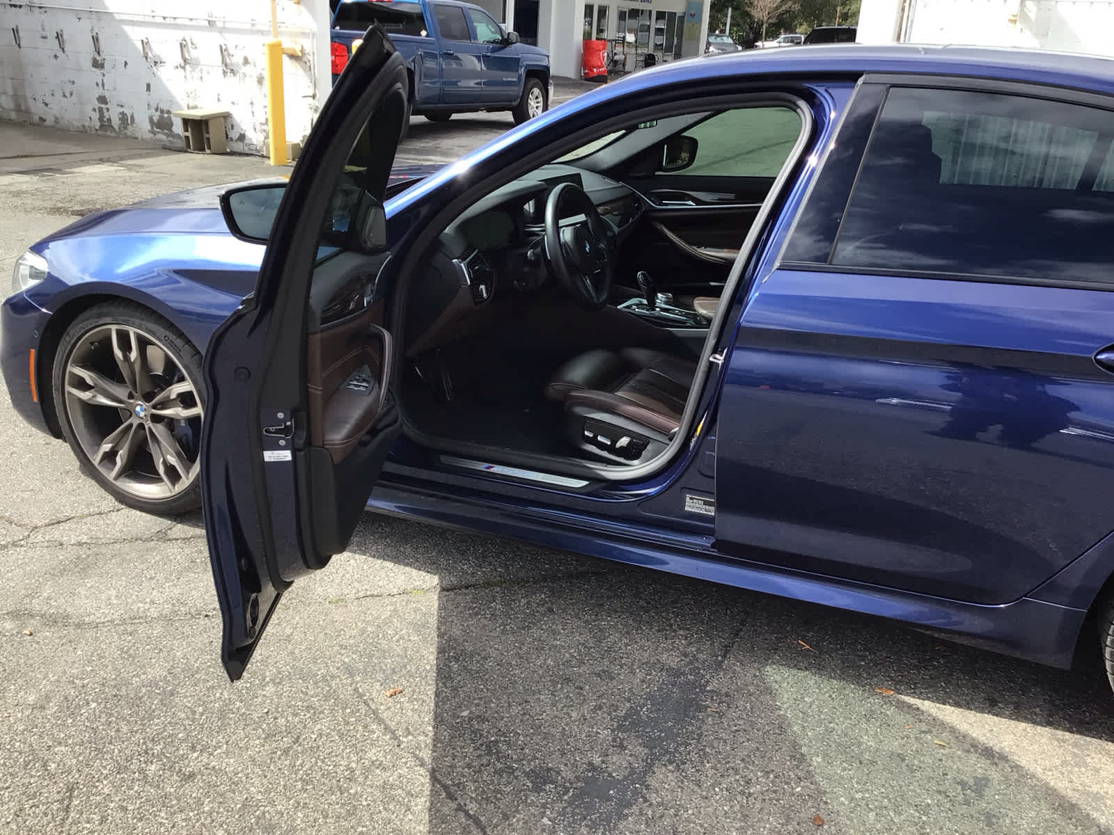 2020 BMW 5 Series M550i xDrive