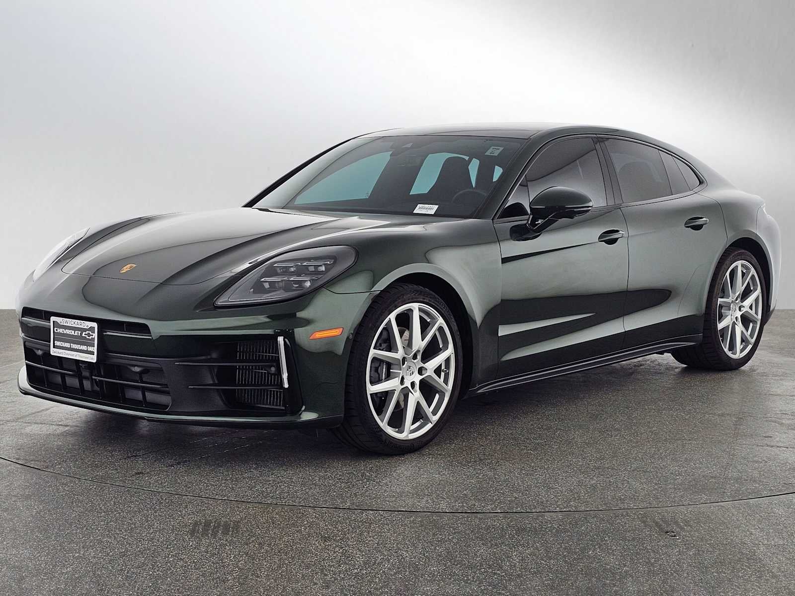2026 Porsche Panamera 4DR RWD