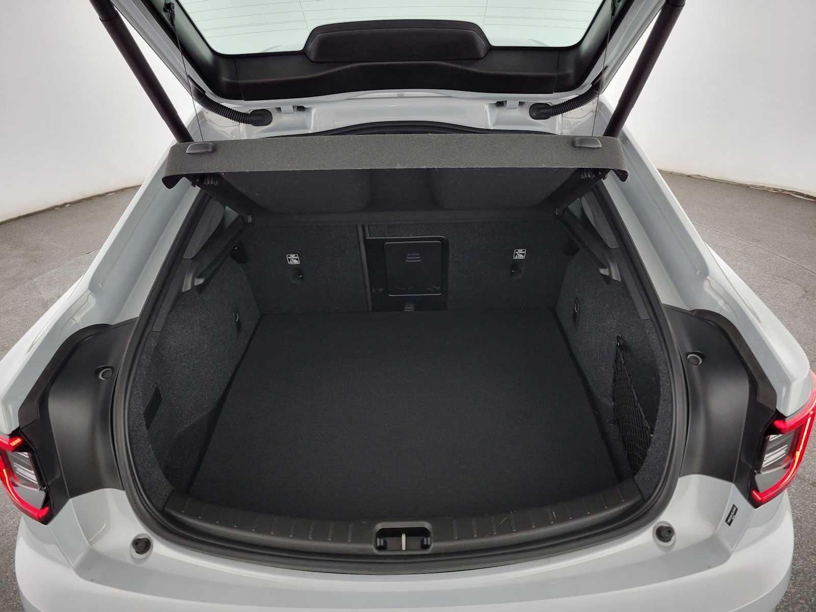 2024 POLESTAR 2 4DR SING MOTR LON