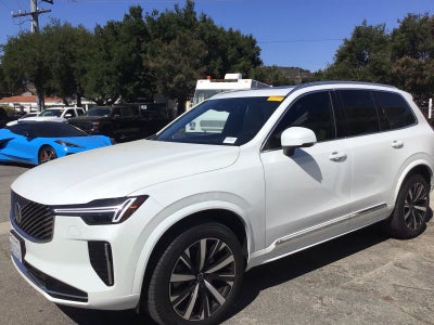2025 Volvo XC90 Core