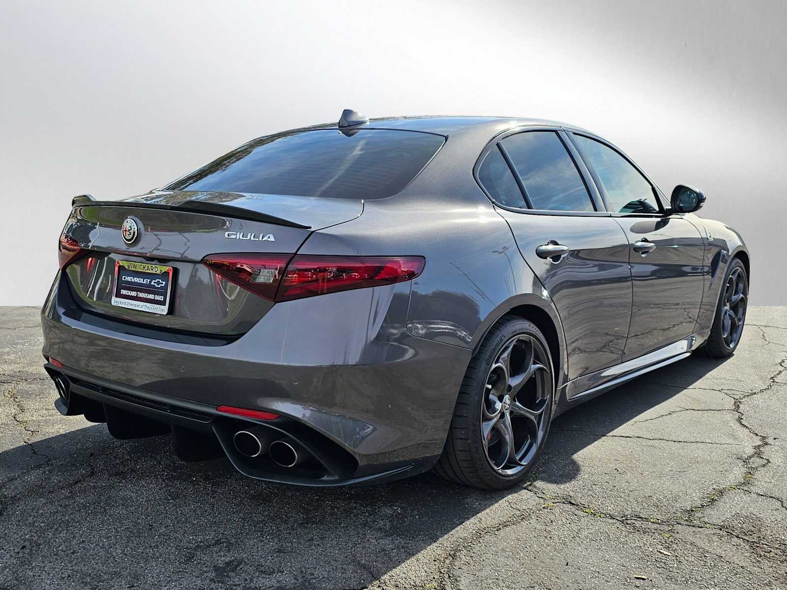 2023 Alfa Romeo Giulia Quadrifoglio