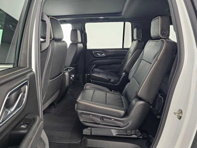 2023 GMC Yukon XL SLT