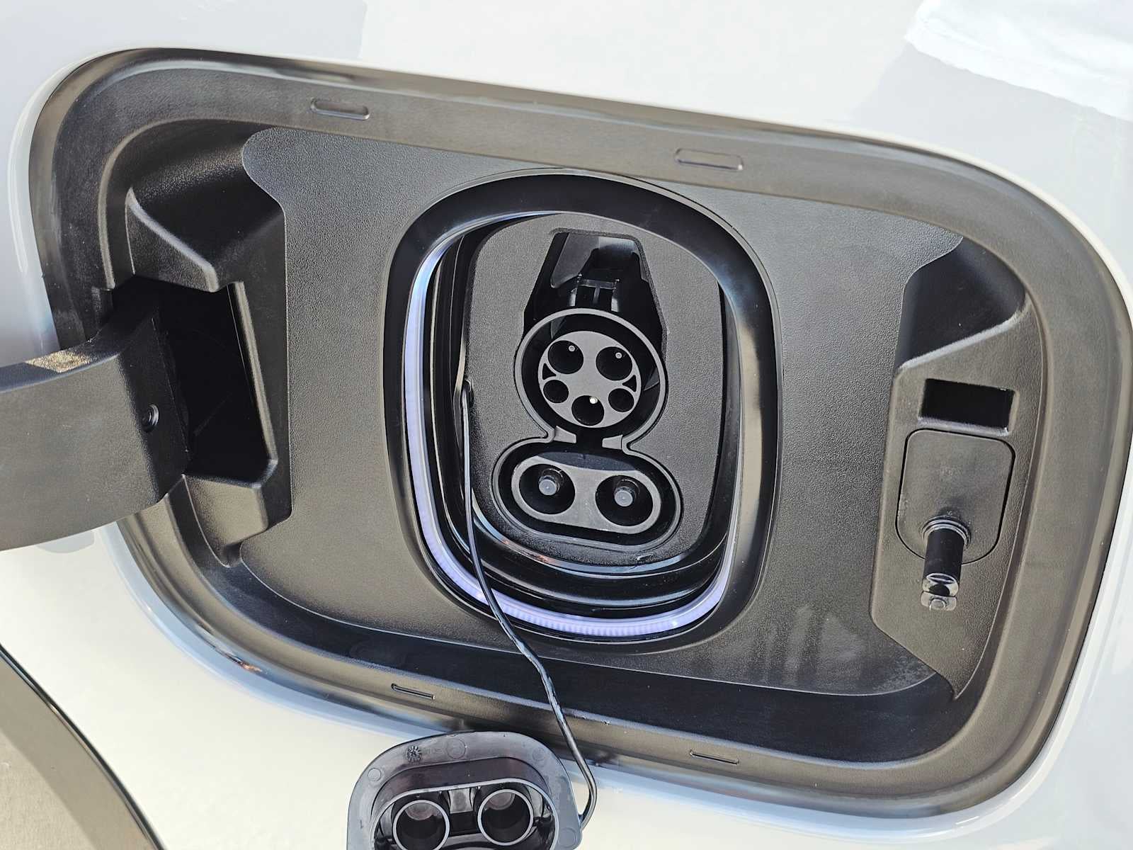 2024 GMC Sierra EV Denali Edition 1