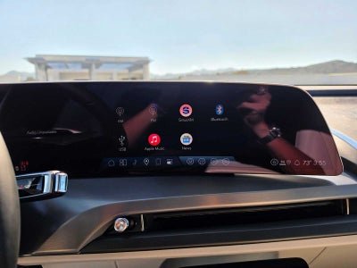 2027 Cadillac VISTIQ Luxury