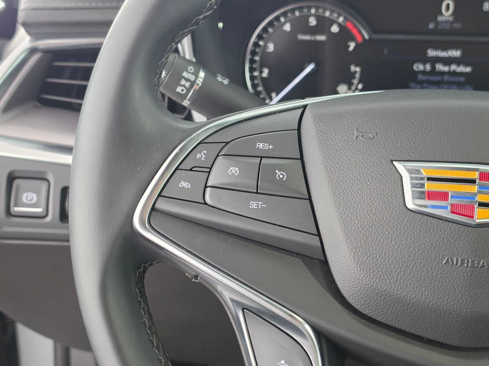 2026 Cadillac XT5 Luxury