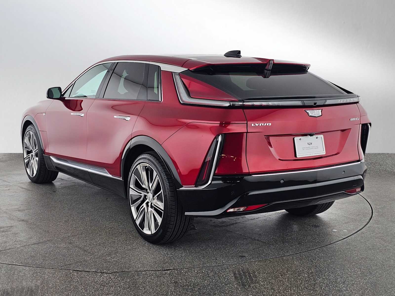 2025 Cadillac LYRIQ Luxury 3