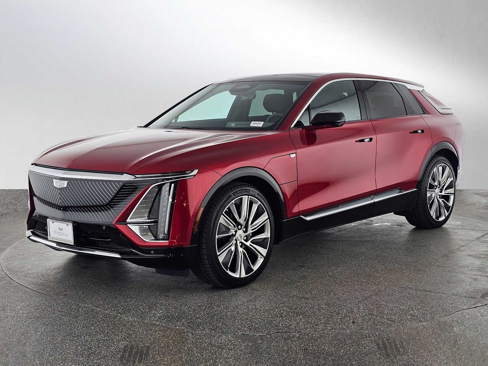 2025 Cadillac LYRIQ Luxury 3