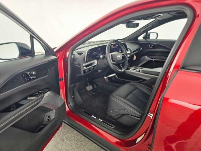 2025 Cadillac LYRIQ Luxury 3