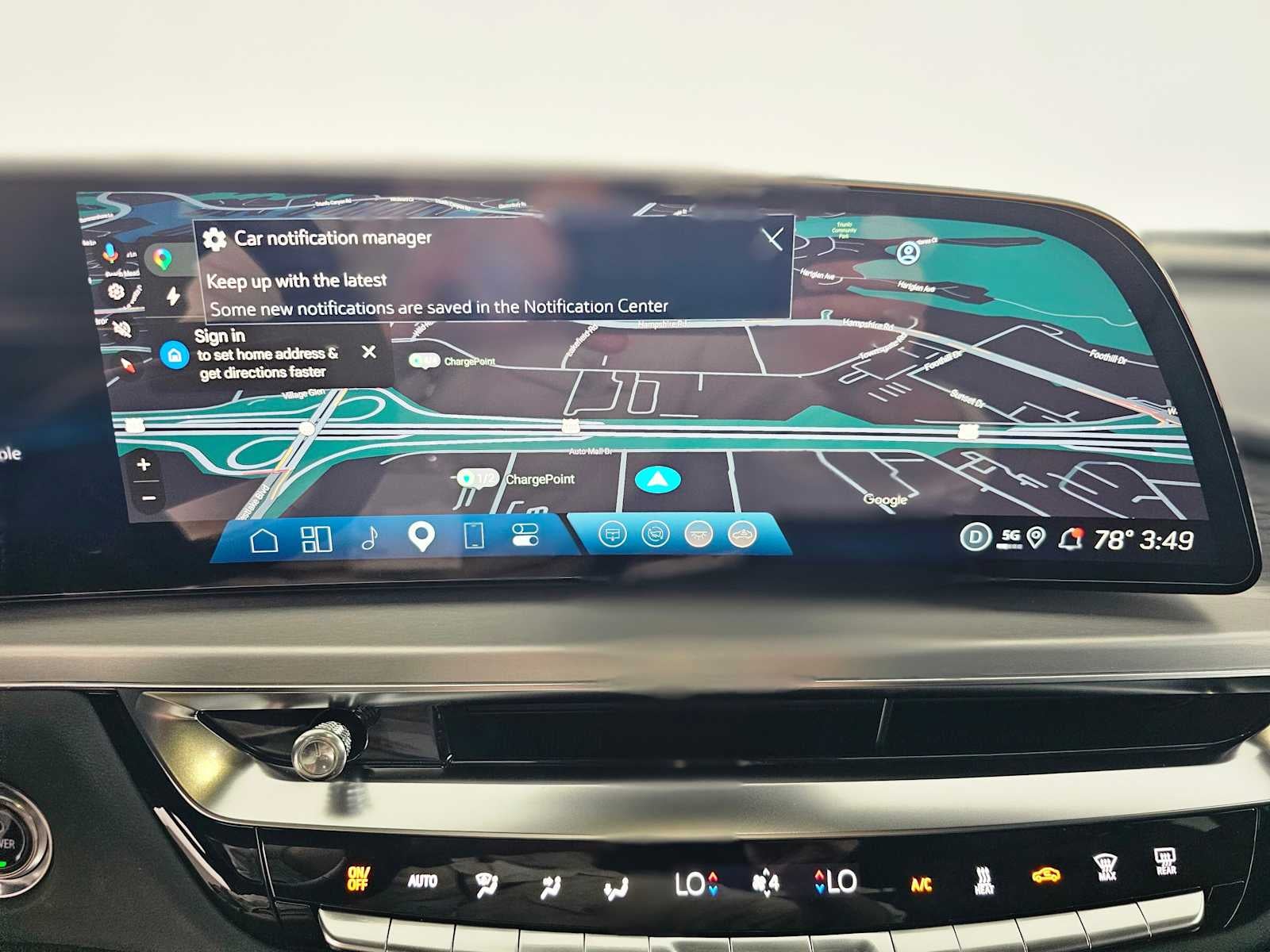 2025 Cadillac LYRIQ Luxury 3