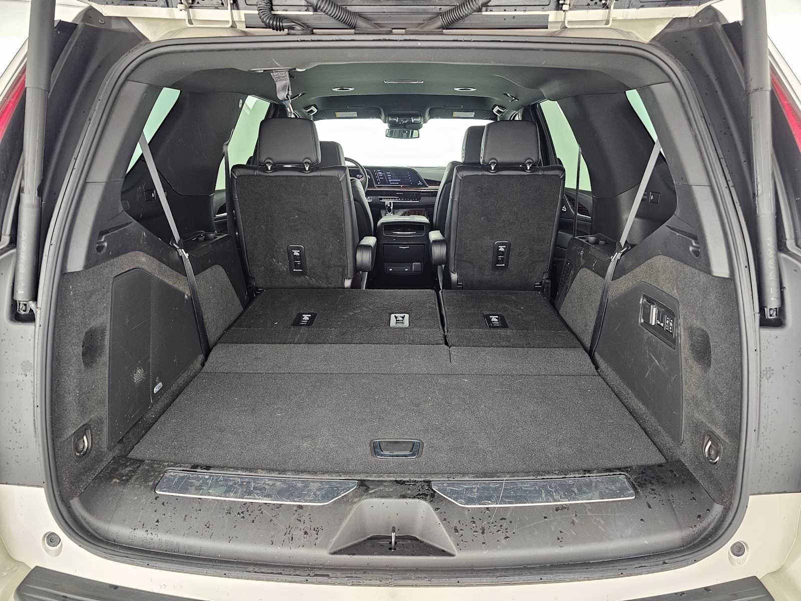 2024 Cadillac Escalade Luxury