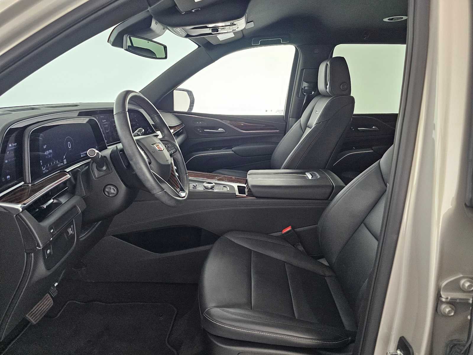 2024 Cadillac Escalade Luxury