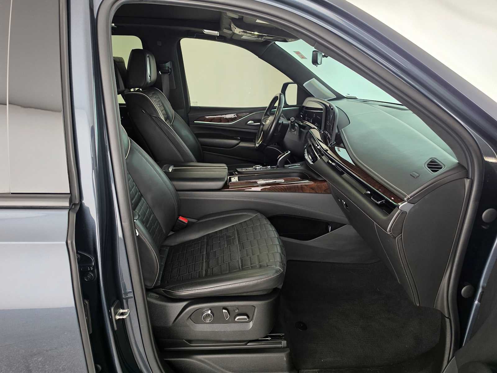 2021 Cadillac Escalade ESV Sport Platinum