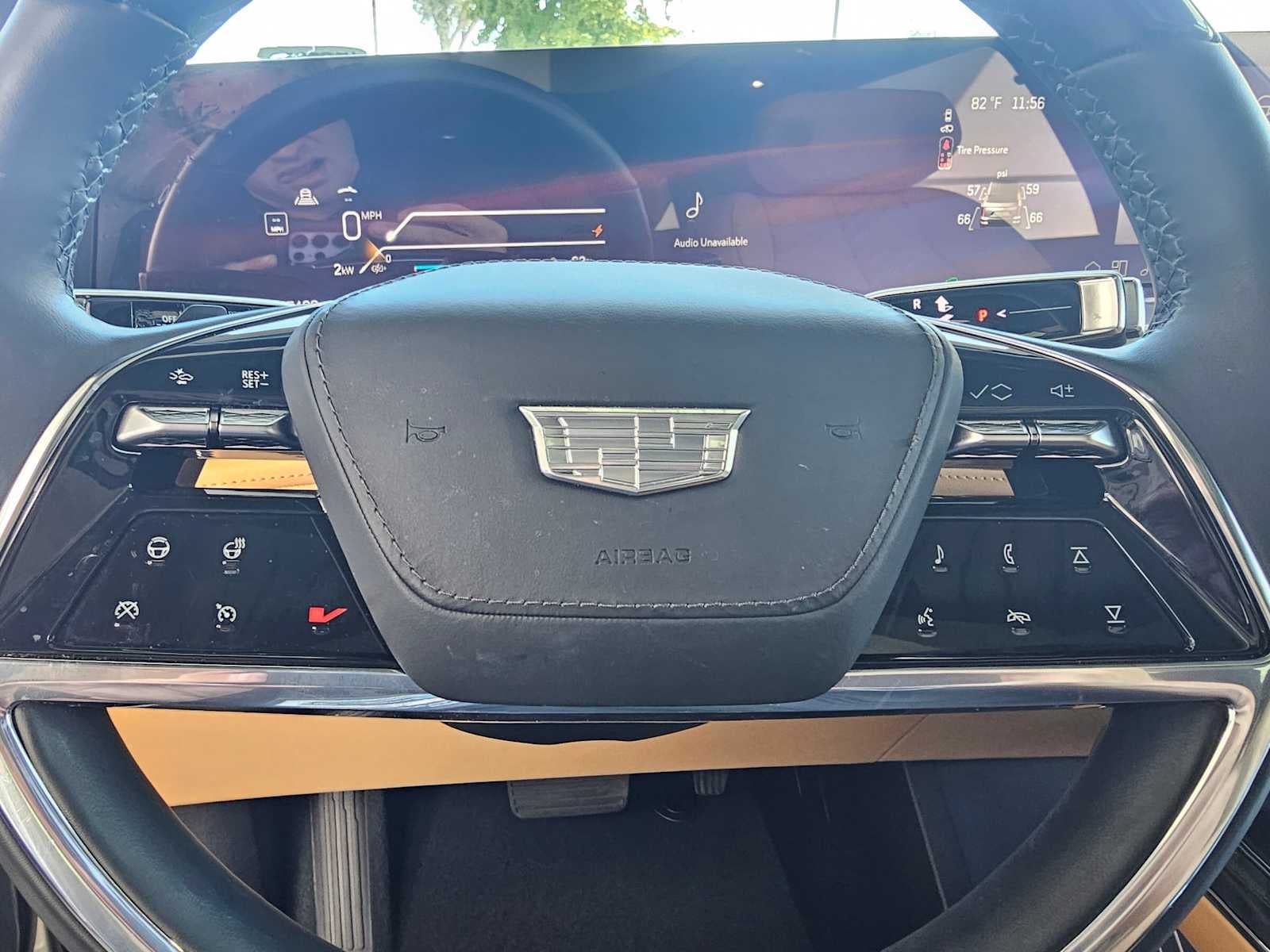 2025 Cadillac ESCALADE IQ Luxury 2