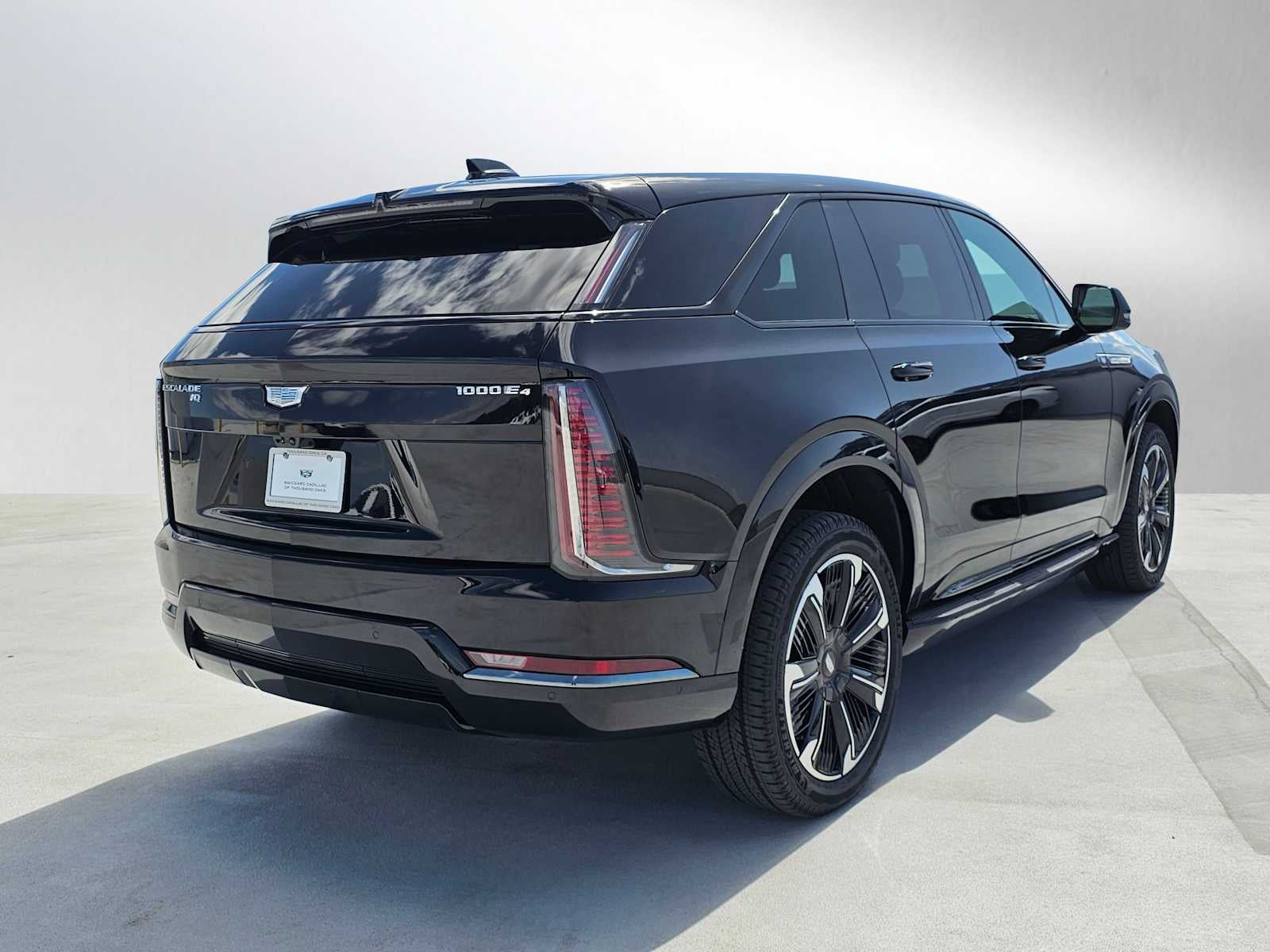 2025 Cadillac ESCALADE IQ Sport 2