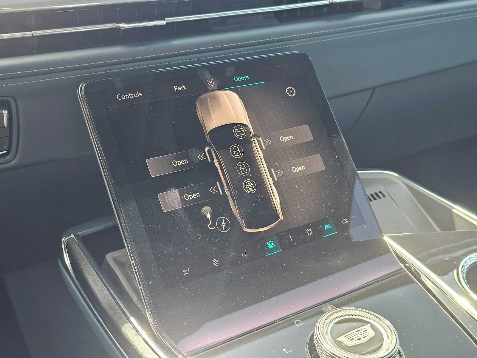 2025 Cadillac ESCALADE IQ Sport 2