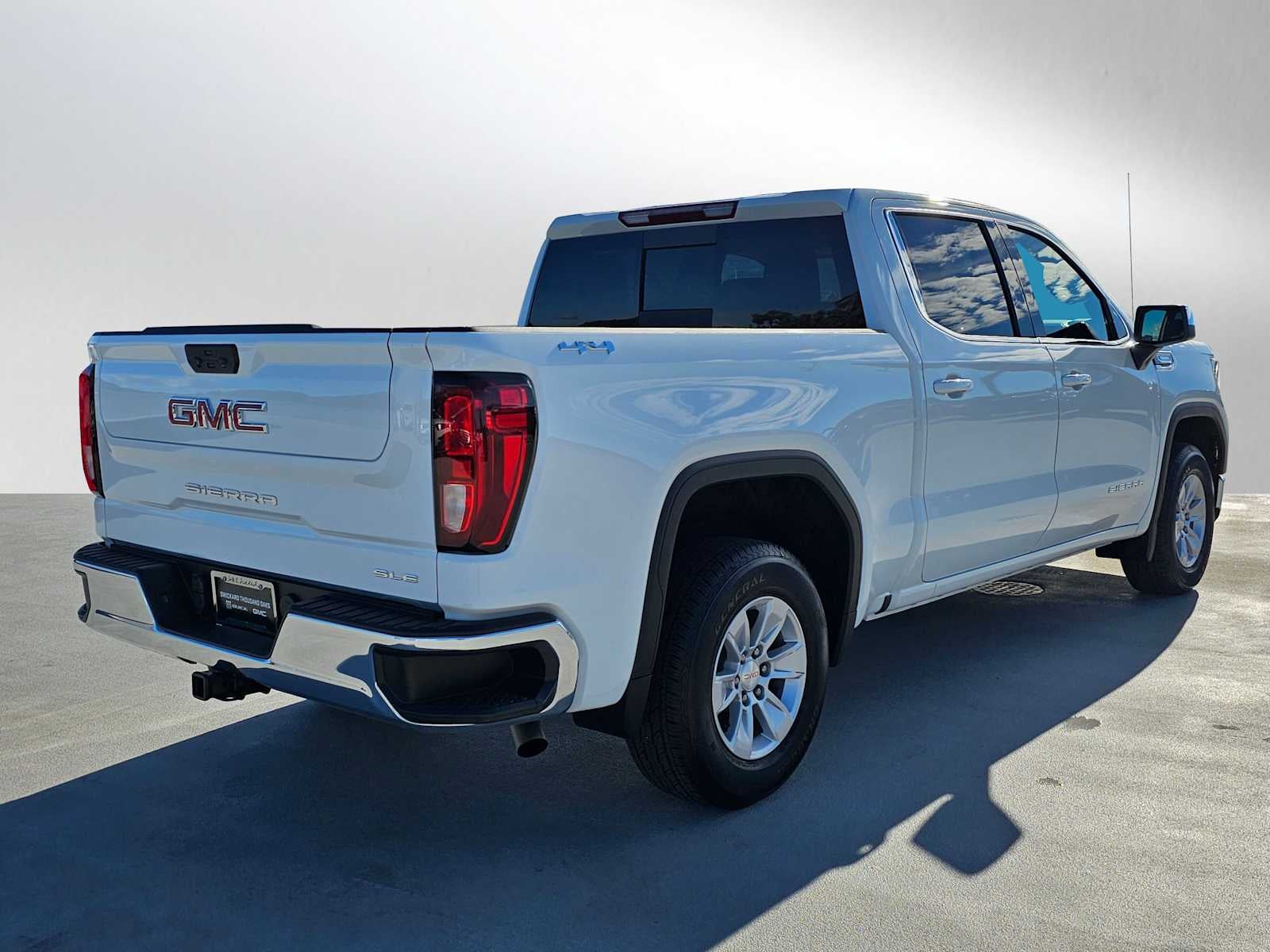 2025 GMC Sierra 1500 SLE