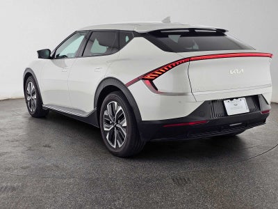 2024 Kia EV6 Light