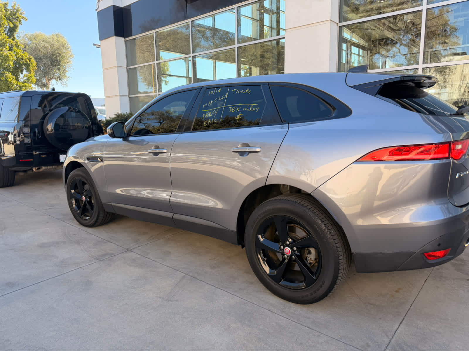 2020 Jaguar F-PACE 25t Premium