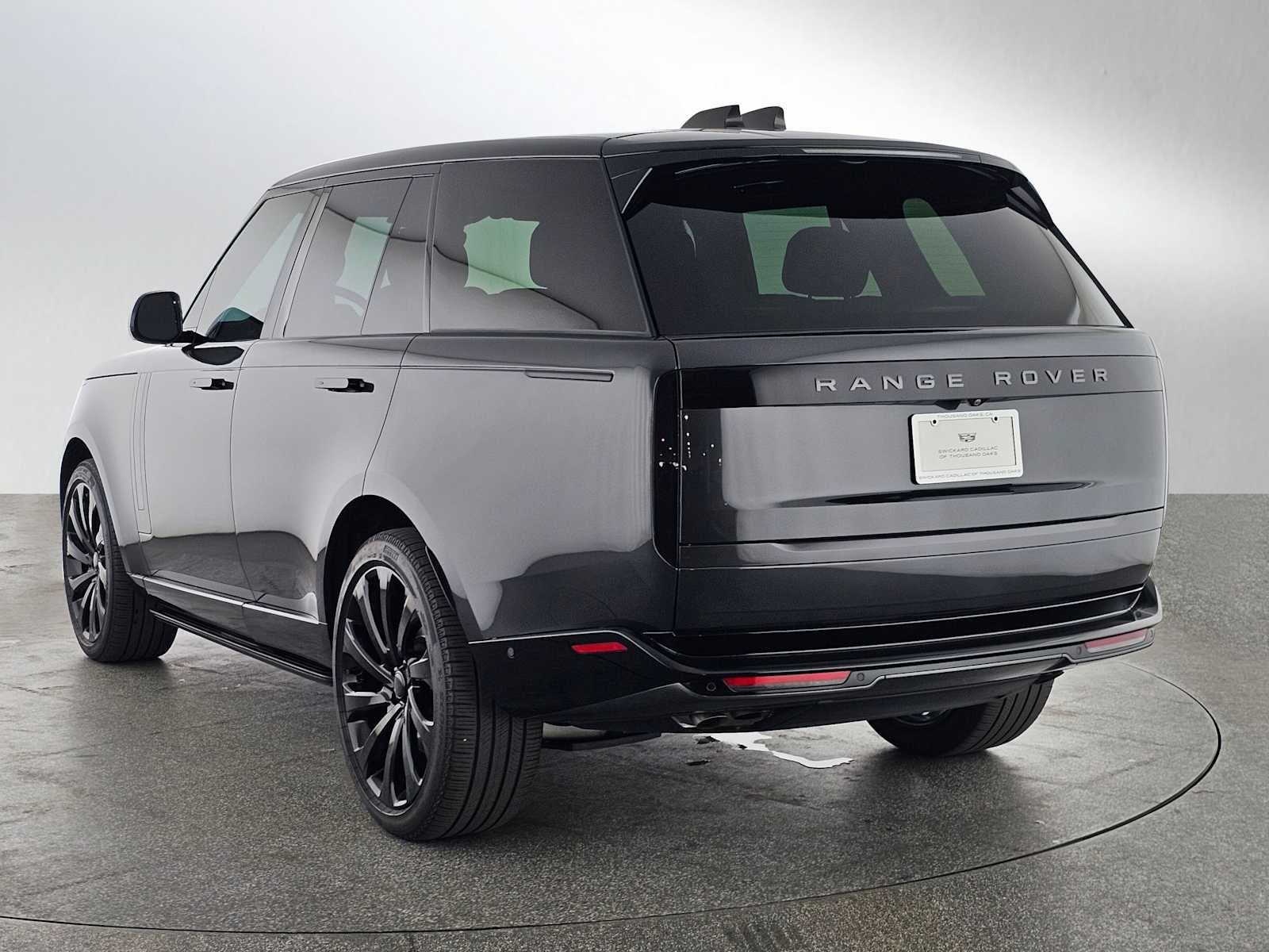 2025 Land Rover Range Rover SE