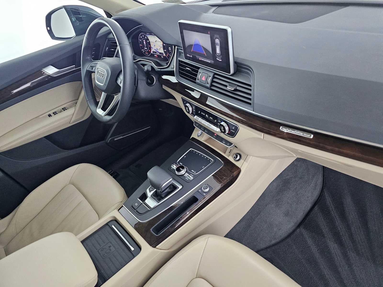 2019 Audi Q5 Premium Plus