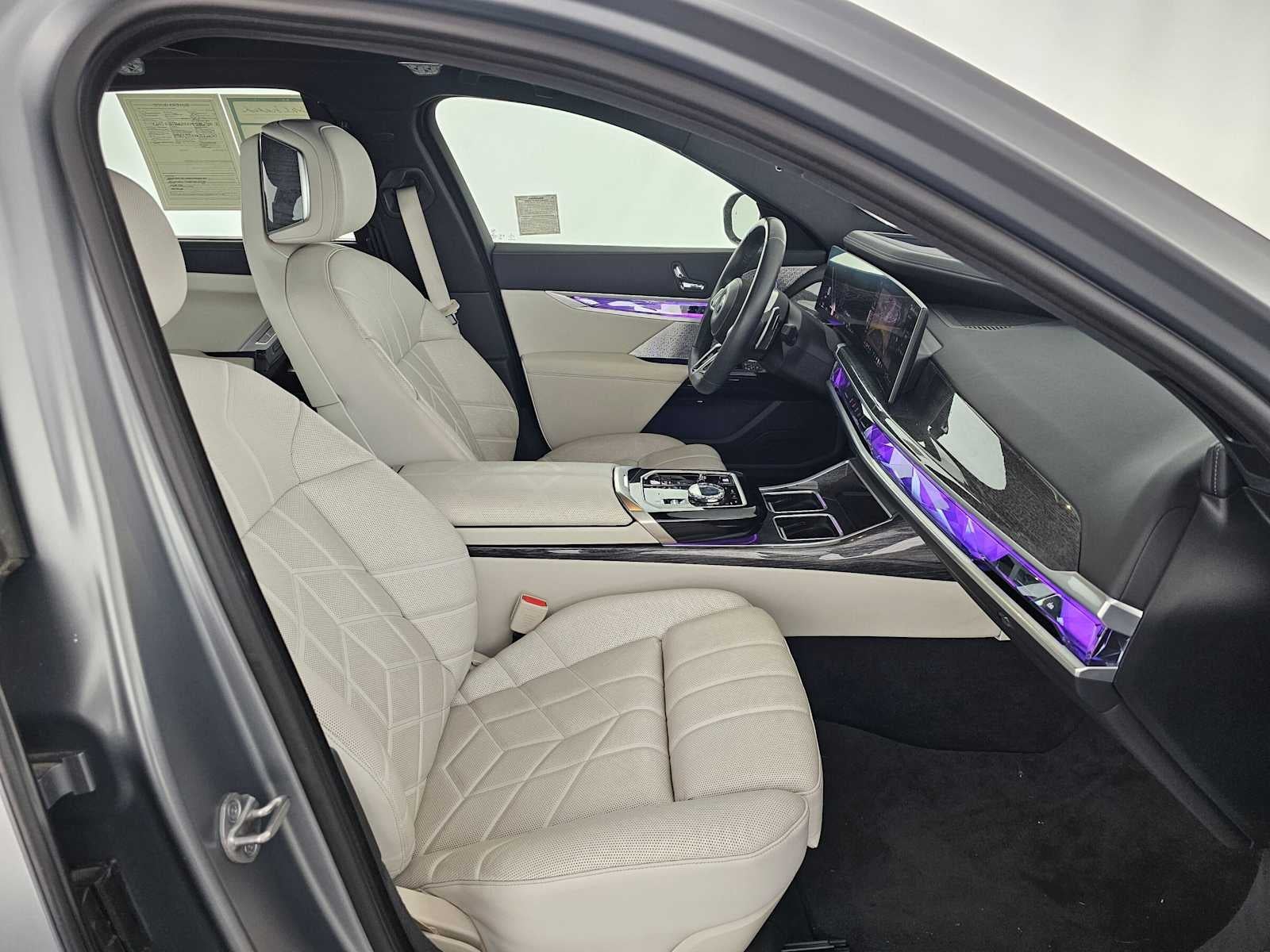 2023 BMW 7 Series 760i xDrive