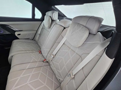 2023 BMW 7 Series 760i xDrive