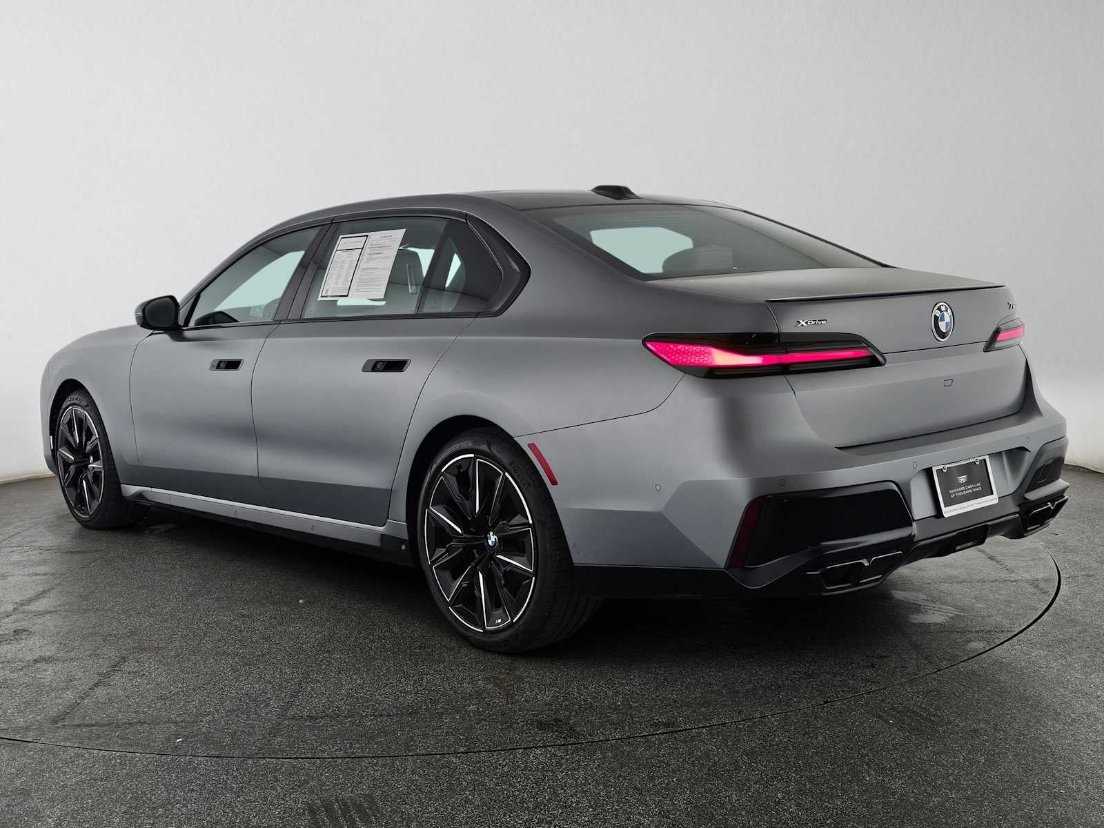 2023 BMW 7 Series 760i xDrive