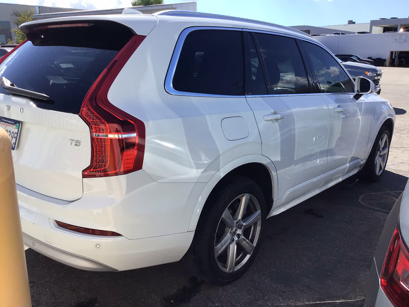 2022 Volvo XC90 Momentum