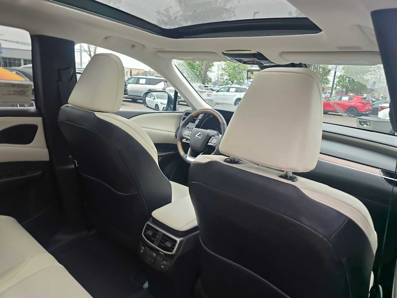 2026 Lexus RX 350h Premium+