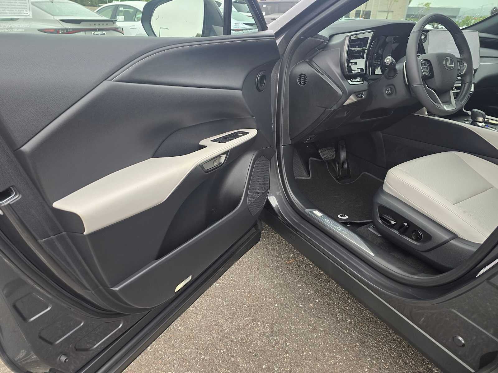 2026 Lexus RX 350h F SPORT Design