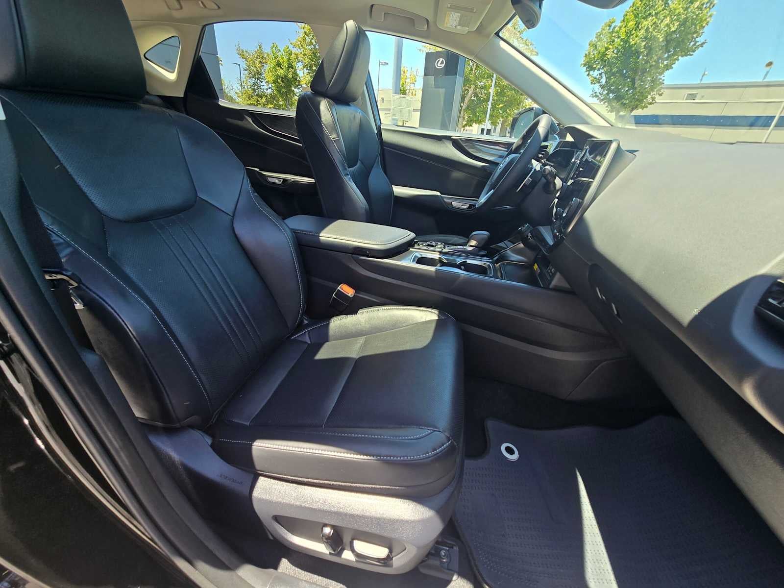 2026 Lexus NX 350 PREMIUM
