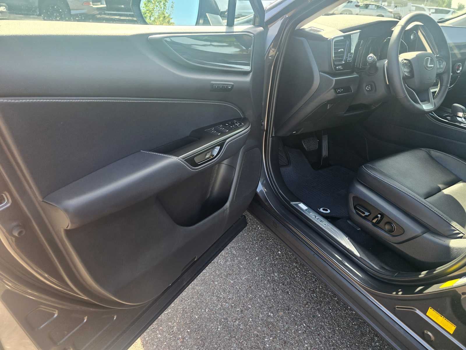 2026 Lexus NX 350 PREMIUM