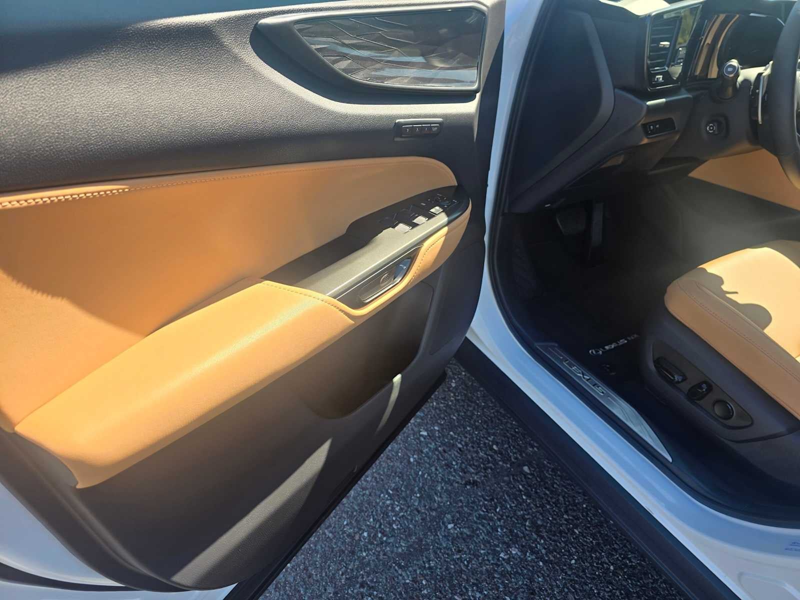 2026 Lexus NX 350 PREMIUM