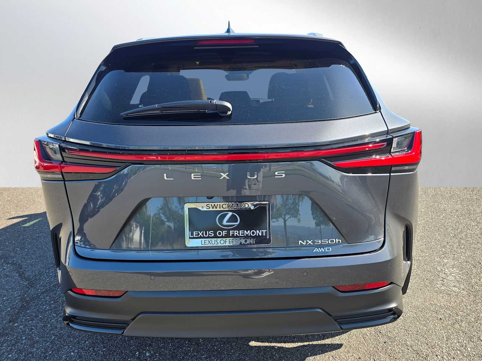 2026 Lexus NX 350h Premium