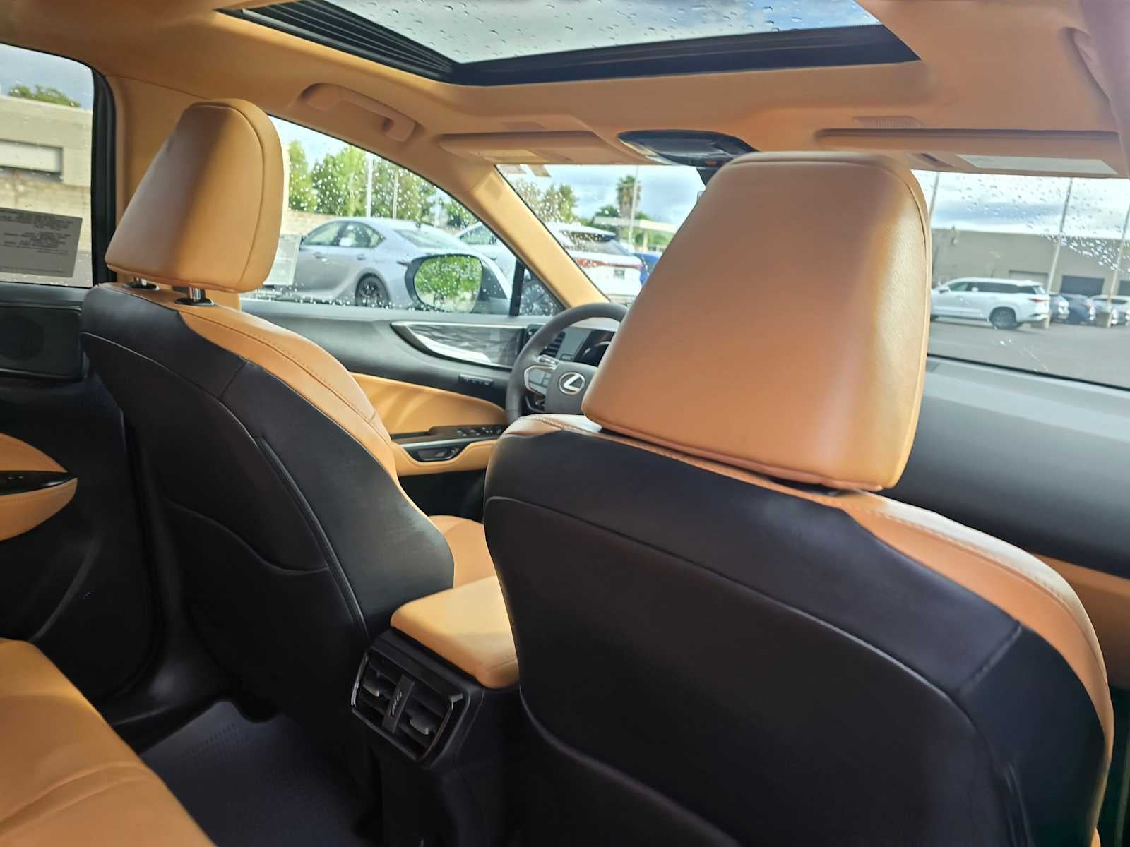 2026 Lexus NX 350h Premium