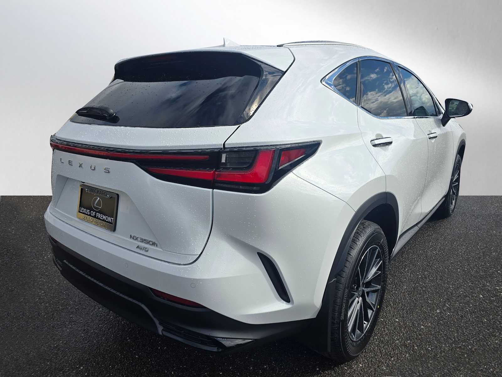 2026 Lexus NX 350h Premium