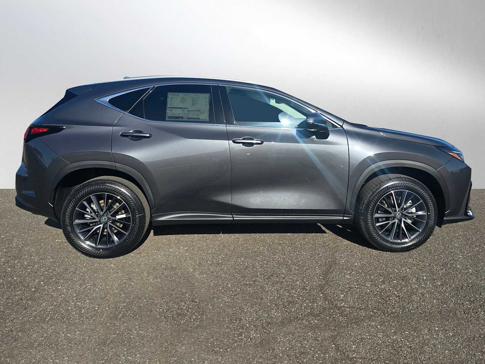 2026 Lexus NX 350h PREMIUM