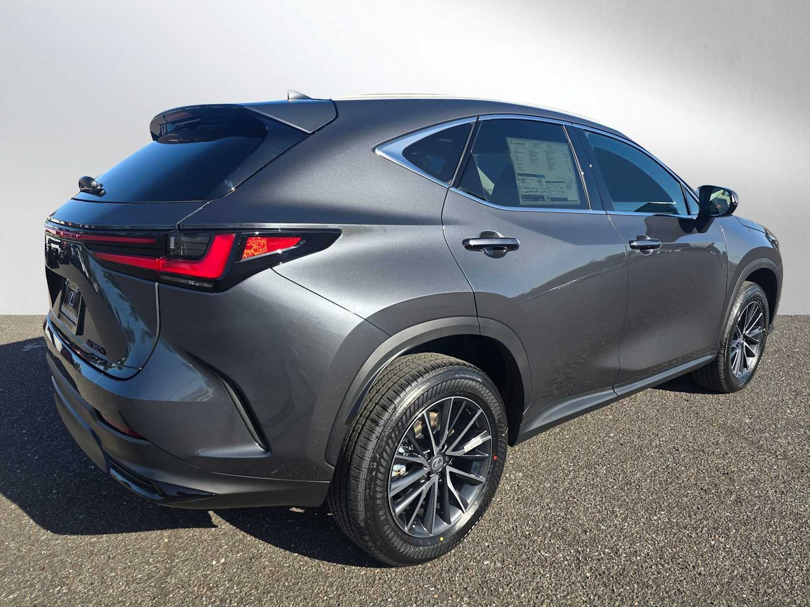 2026 Lexus NX 350h PREMIUM